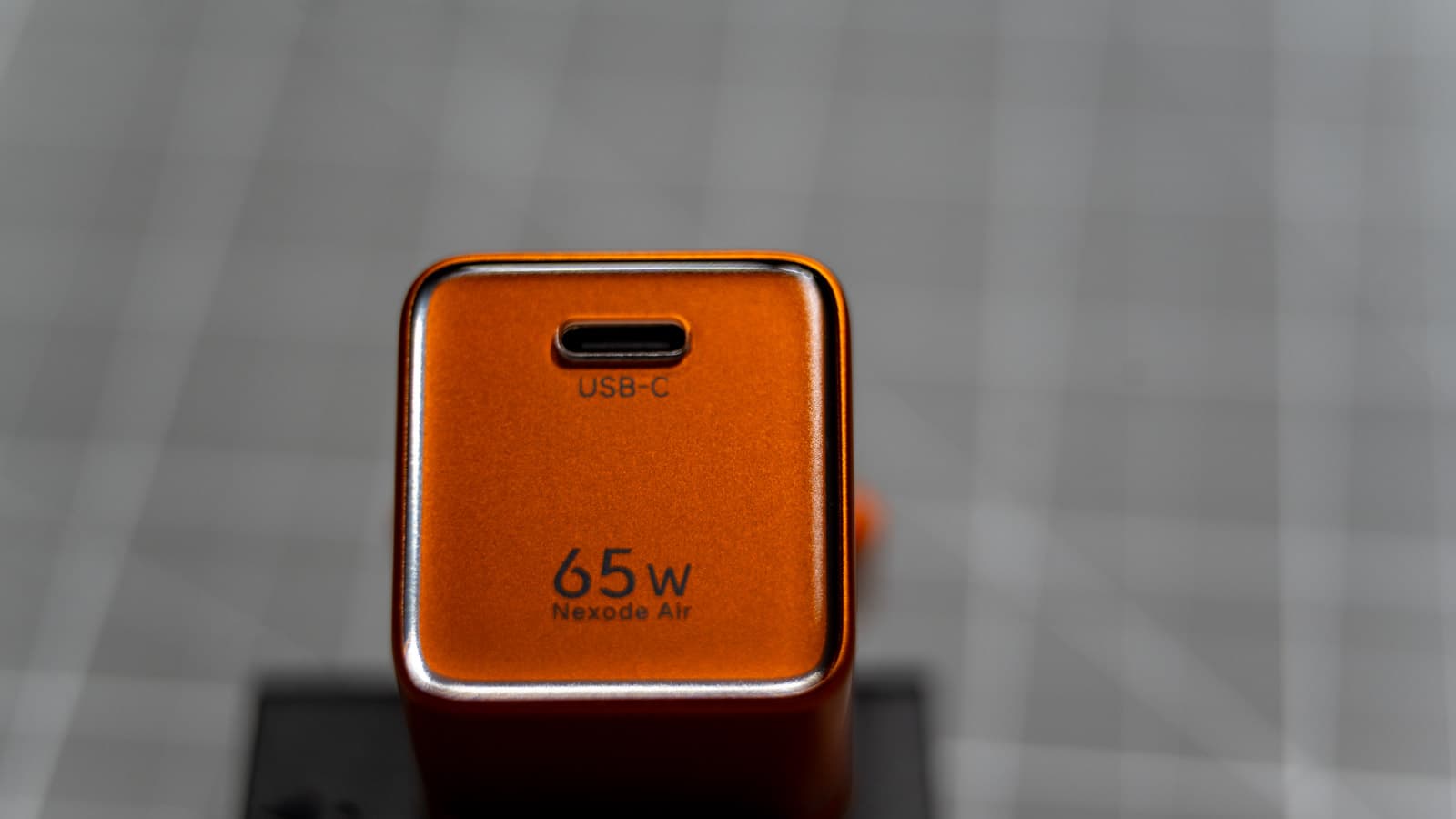 The ultra-compact GaN cube comfortably held in the palm of a hand — Photo: Sergey Kuznetsov