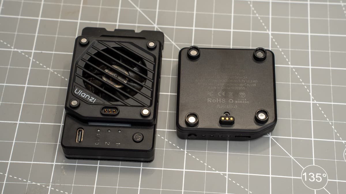 Ulanzi CU01 cooler body with integrated fan separated from the modular 3,000mAh magnetic battery pack